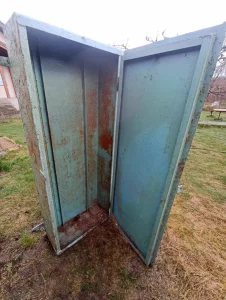 Шкаф металлический