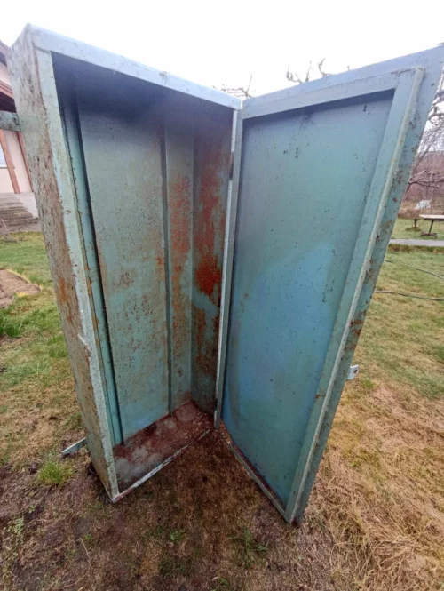 Шкаф металлический