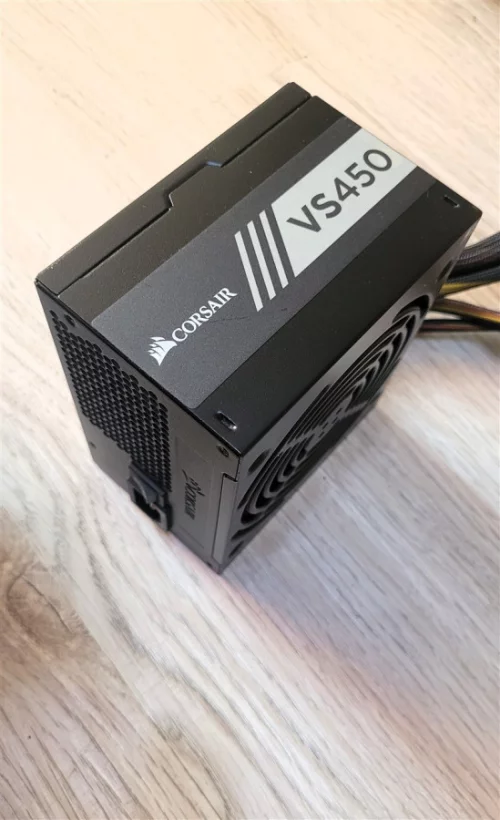 Блок питания CORSAIR 450 Watt 80 PLUS