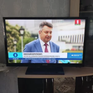 Телевизор Samsung 43"