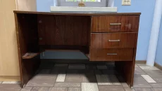 Стол письменный