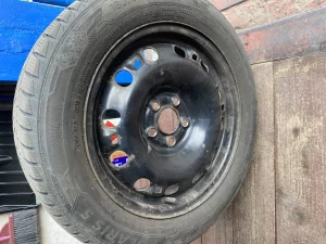 Шины с дисками 185/60R15