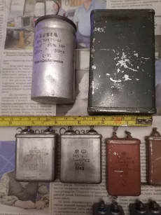 Клнденсаторы