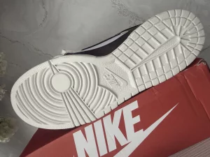 Кроссовки nike
