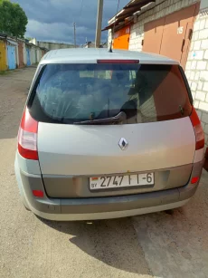 Рено Сценик