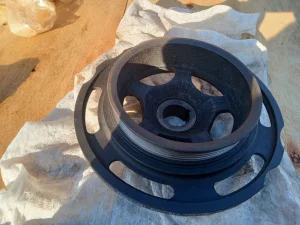 Шкиф коленвала 601 мотор 2.3 дизель Спринтер 1997г