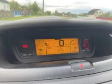 Семейный автомобиль