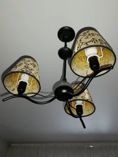 Люстры, бра