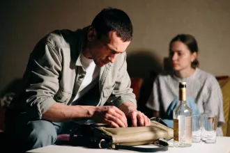 36-летний бобруйчанин украл 200 евро у знакомой после попойки: возбуждено уголовное дело