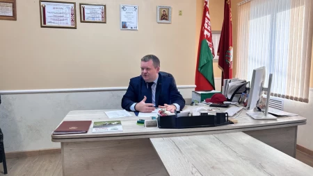  На ОАО «Красный пищевик-АгроСервис» Александр Кавранин встретился с коллективом филиала «Пищевик-Агро»