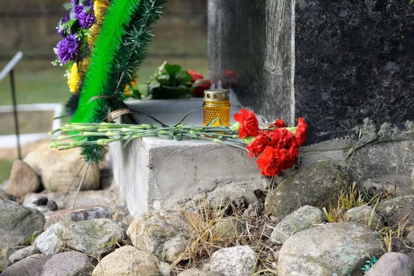 В деревне Слободка прошло мероприятие по увековечению памяти жертв Бобруйского гетто