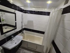 Двухкомнатная квартира на ул. Днепровской Флотилии