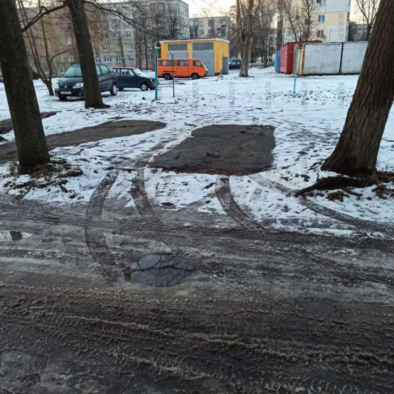 Следы хорошей парковки. Берите \