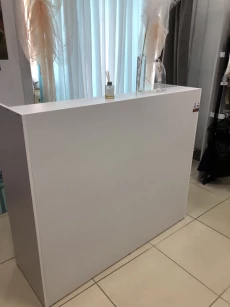 Оборудование для магазина одежды