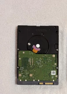 Жёсткий диск WD 2 Тб без ошибок как новый