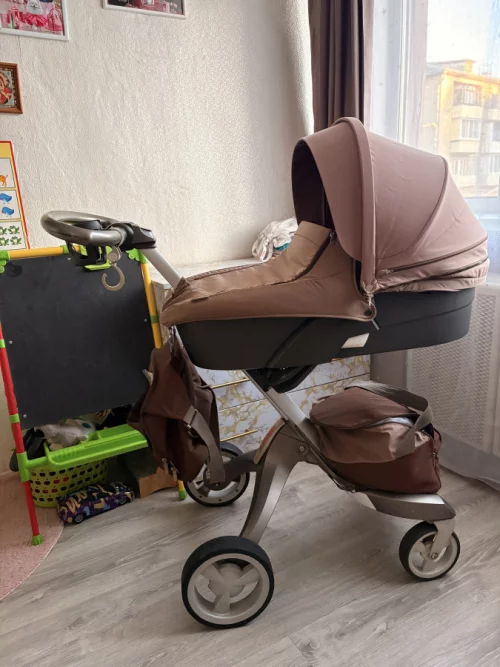 Коляска Stokke