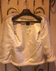 Меховая жилетка Barts fur delux (Spain) из искусственного меха.