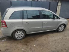 Opel Zafira B