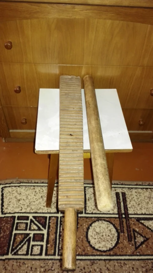 Рубель и скалку