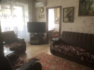2-х комнатную квартиру на длительный срок