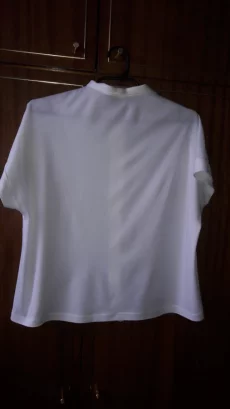 Блузку женскую