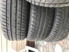 Летнюю резину 205/55/R16
