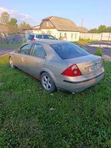 Форд Мондео 2004г 1500$