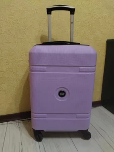 Чемоданы