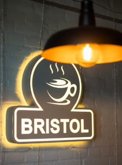 Месяц творчества в «BRISTOL»