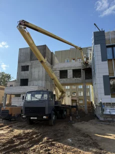 Аренда автовышки16м, 22м, 28м. Поворотные люльки. Вездеходы.