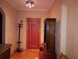 Трехкомнатная квартира в центре Аренда