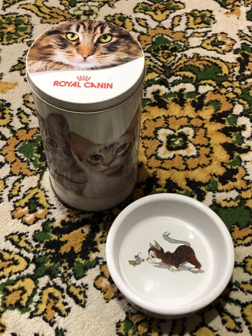 Аксессуары для корма кошек