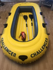 Надувная лодка Challenge Новая 380р