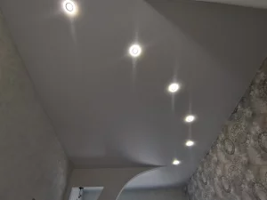 Натяжные потолки