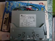 Кассетная автомагнитола с радио