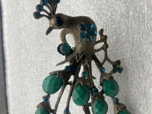 Продам Брошь-Заколку