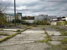 Продаются склады более 400 м2 с участком 1, 5 га