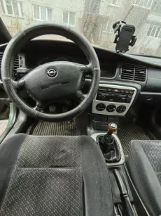 Opel vectra B 1.8 бензин/мкпп/1997 г.в./седан 1950$