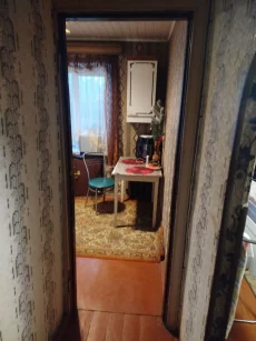 Двухкомнатную квартиру в центре города
