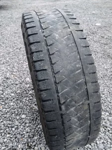 225/75R16C 2шт &quot;Lassa&quot; 50р в отличном состоянии