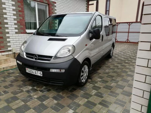 Opel vivaro 2002