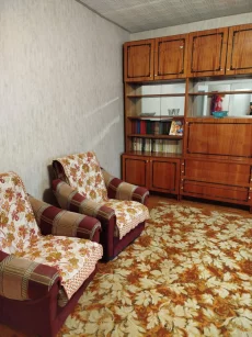 2х комнатная квартира в центре на длительный срок