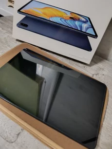 Планшет HONOR PAD 8