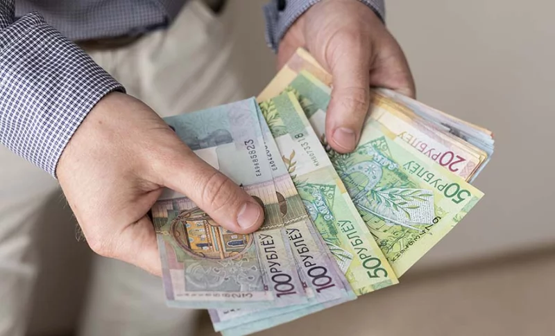 В Бобруйске предприятия задолжали 39 работникам зарплату на 47 тысяч рублей — пришлось вмешаться прокуратуре