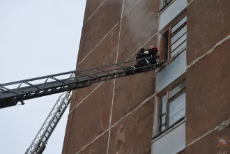 Спасатели проверили пожарную безопасность общежития на Ульяновской после ЧП