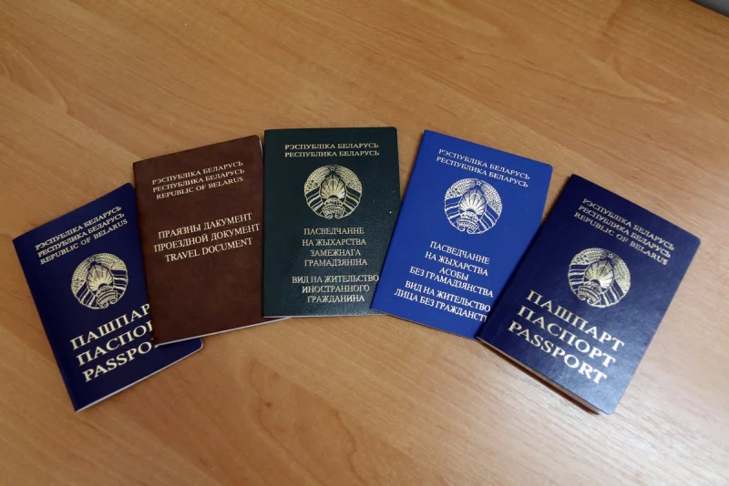 Срок действия каких документов продлевается на три месяца