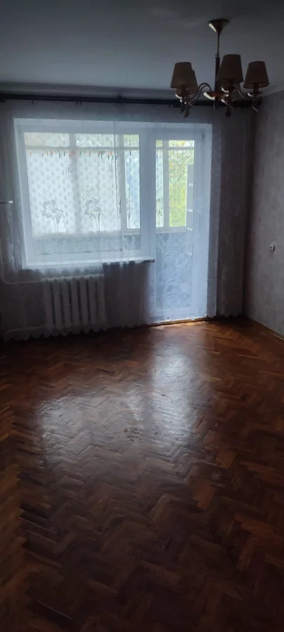 2-х комнатную квартиру на длительный срок