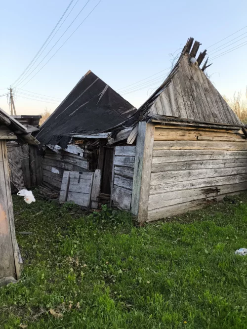 нуждаюсь в РАЗБОРКЕ и ВЫВОЗЕ старого строения
