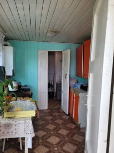 Полдома с газ. отоплением и отд. входом по пер. Доватора