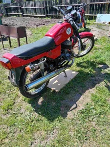 Яву 350